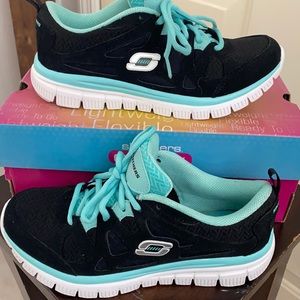 Sketcher “Go Walk” shoes. Brand new.